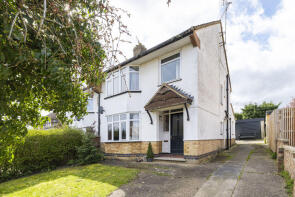 18, Wordsworth Drive, Bletchley MK3 5HR