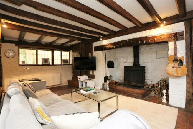 1 Septima Cottages Living Room (3).JPG