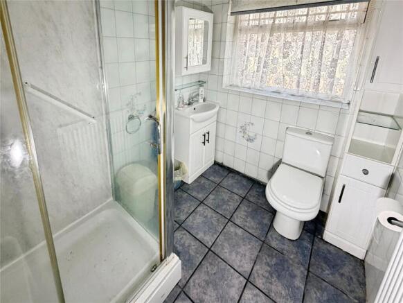 3 bed Bungalow for sale Image 4