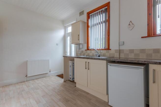 2 bed Terraced for sale Image 4