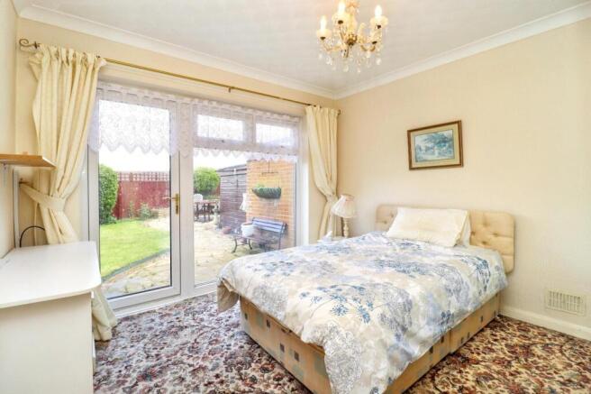 2 bed Detached Bungalow for sale Image 12