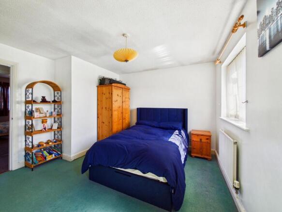 3 bed Semi-Detached for sale Image 11