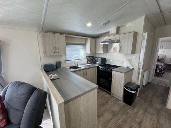 2 bed Caravan for sale Image 6