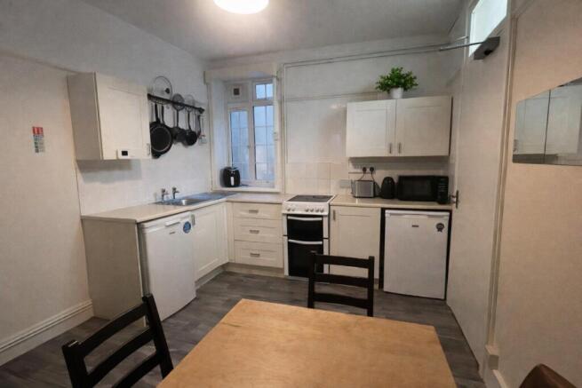 UBP GFF Kitchen (2).jpg