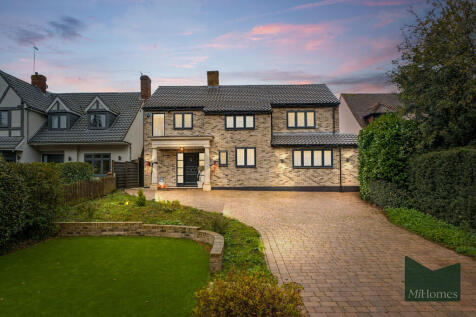 Tolmers Road, Cuffley