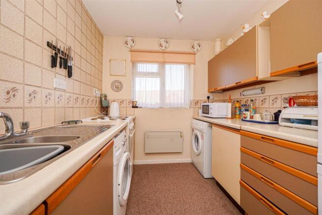 Osbern Close, Bexhill-On-Sea photo 4