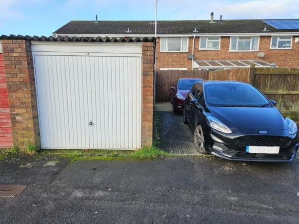 garage.jpg