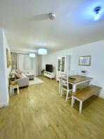 10, Amethyst Court, Rainbow Road, Erith DA8 2EH