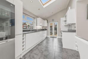 356, Selby Road, Halton, Leeds LS15 0PR
