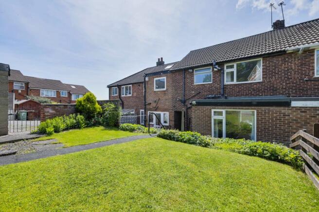 3 bed Terraced for sale Image 12