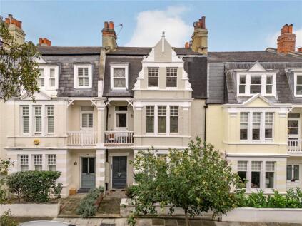 Onslow Avenue, Richmond, Surrey, UK, TW10
