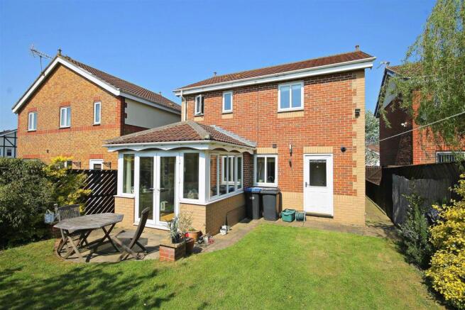 104 Ashbourne Drive (12).JPG