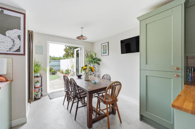 3 bed Terraced for sale Image 7