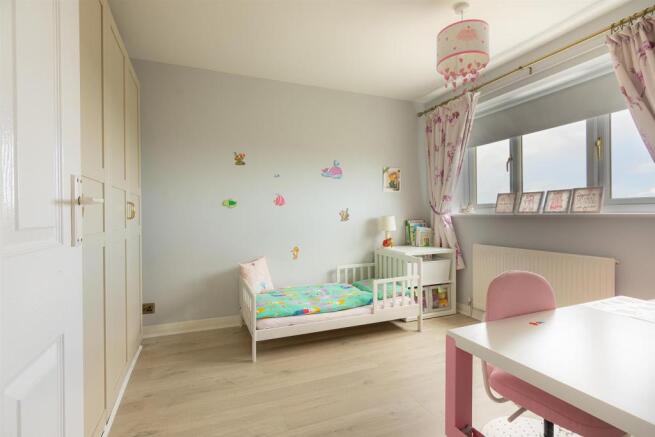 Bedroom_2_1_1.jpg