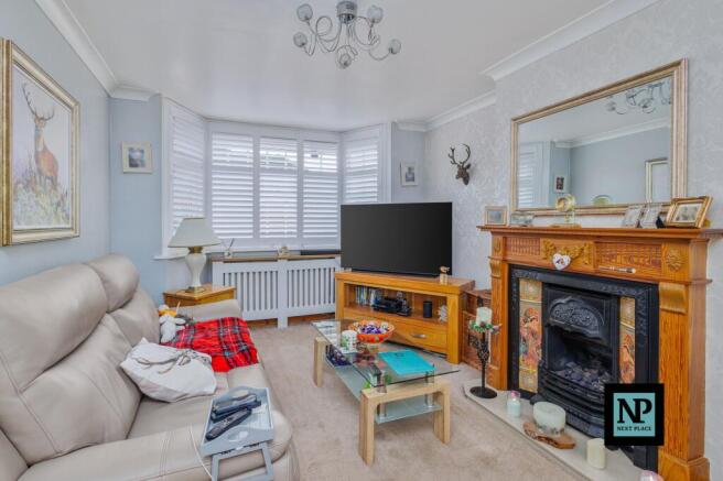 Lounge / Dining Room