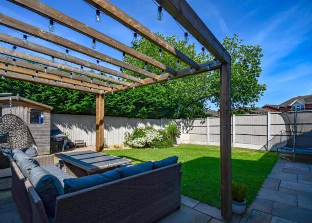 50 Cowley Drive-5.jpg