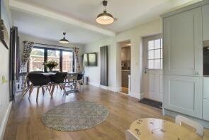 126, Handside Lane, Welwyn Garden City AL8 6SZ