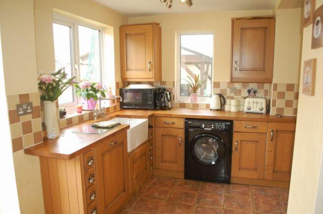KITCHEN/DINER
