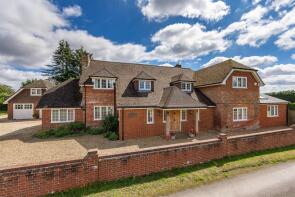 Manor Farm House, Popham Court Road, Popham, Winchester SO21 3BJ