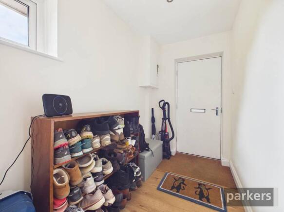 giraffe360-STILL013