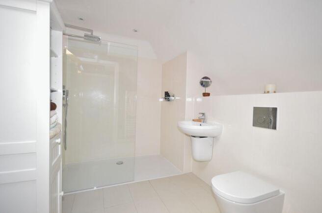 Master En-Suite