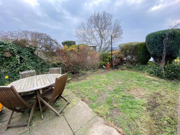 3 bed House to rent Image 11