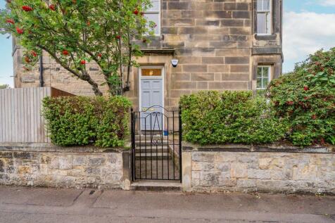 2 Beresford Avenue, Trinity, Edinburgh, EH5 3ET