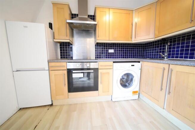 KITCHEN.JPG