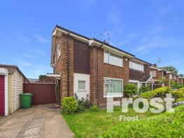 52, Laburnum Grove, Slough SL3 8QU
