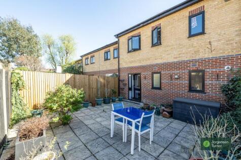 Blake Close, North Kensington, W10