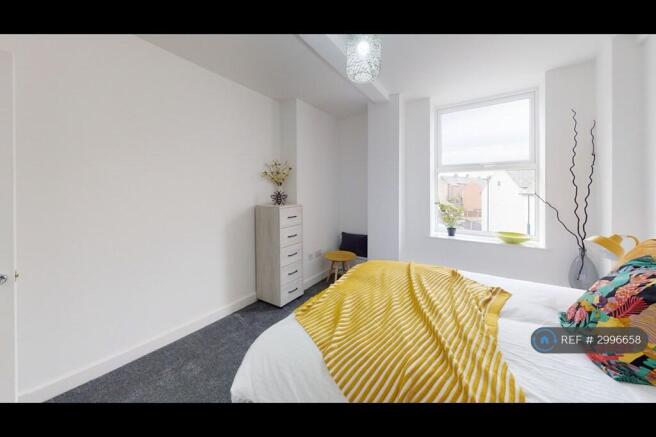 1 bed Flat to rent Image 8