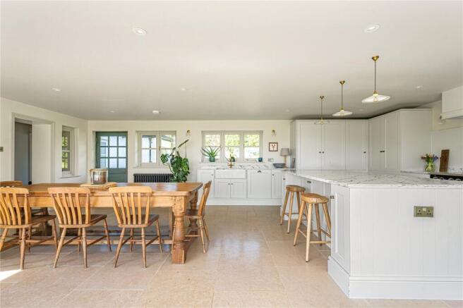 Kitchen/Dining Room