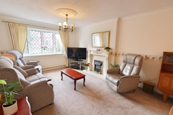 2 bed Detached Bungalow for sale Image 5