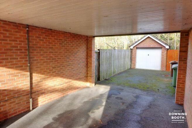 Drive & Garage