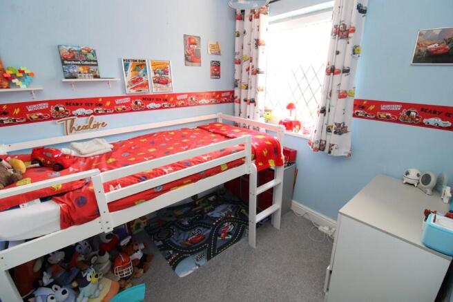 3 bed Semi-Detached for sale Image 7
