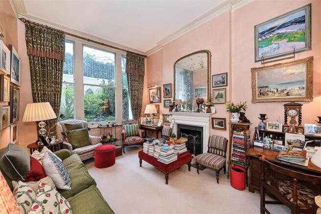 10-17-Emabankment-Gardens (12).JPG