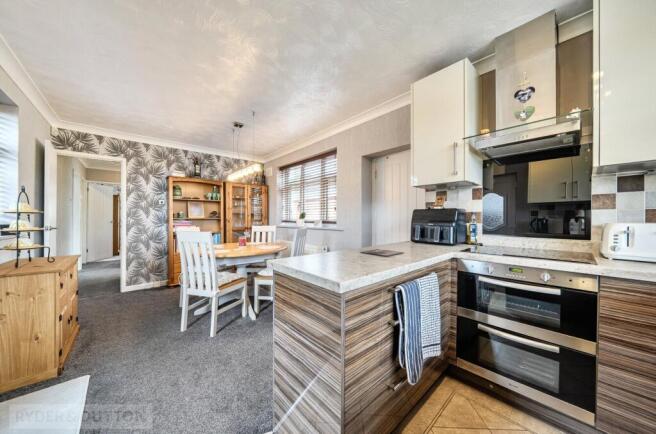 3 bed Semi-Detached Bungalow for sale Image 6