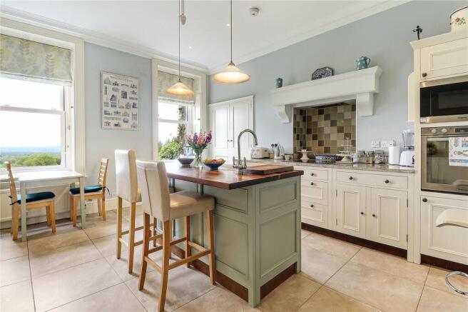 Kitchen/Breakfast Rm