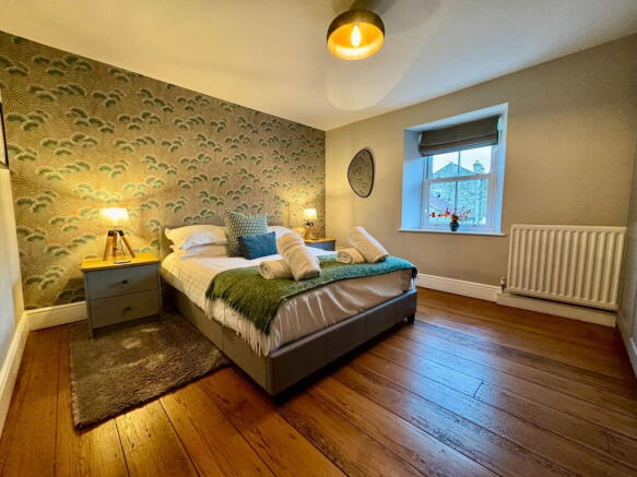 3 bed Detached for sale Image 11