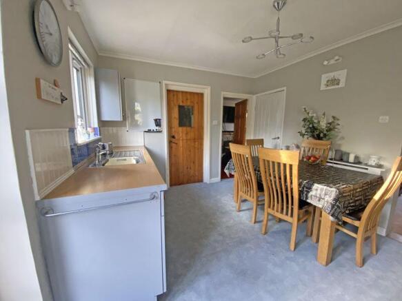 48, Station Road, Hemyock photo 4