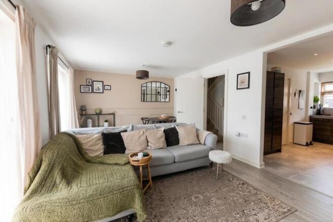 living room 1.jpg