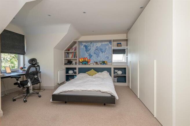Bedroom 5 Suite