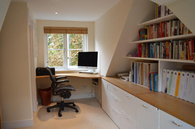 Photo 11