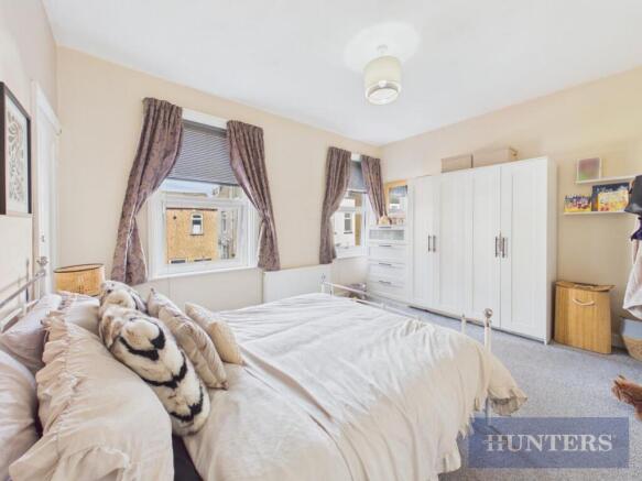 3 bed Terraced for sale Image 8