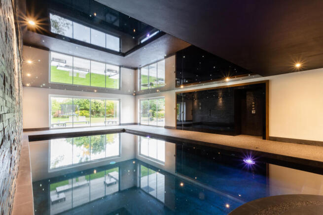 Brooke House fpz2441