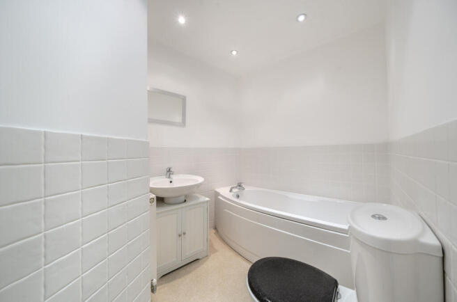 Main Bathroom