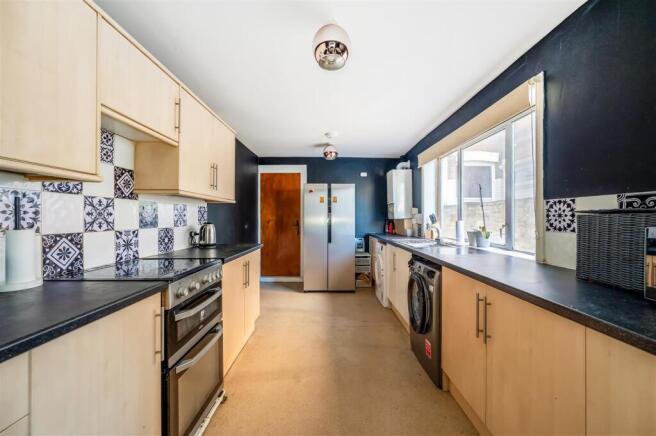 Kitchen.jpg
