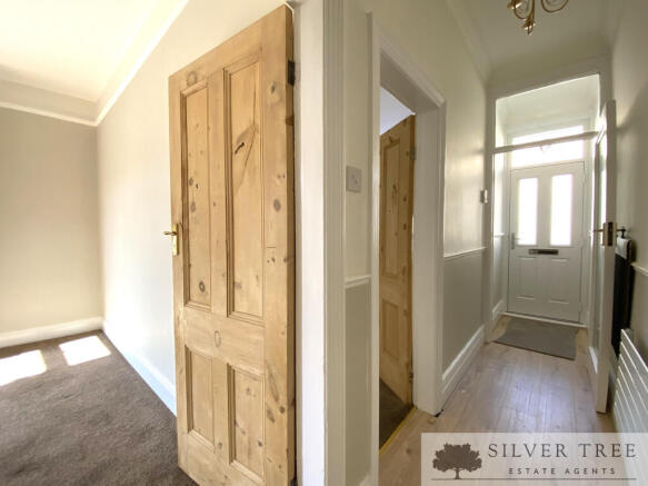 2 bed Terraced for sale Image 11