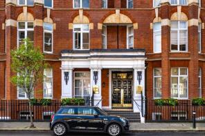 Flat 5, 39 York House, Upper Montagu Street, London W1H 1FR
