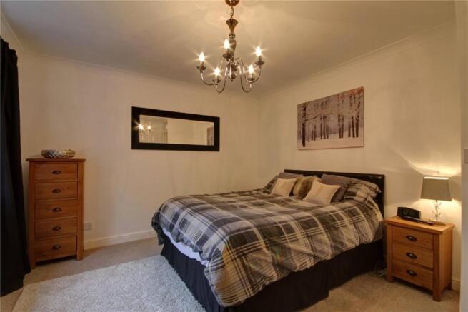 Bedroom 2 Pic 2